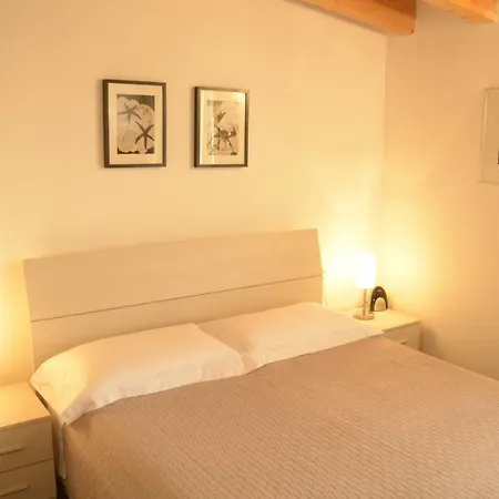 Casa Carlotta アパート *